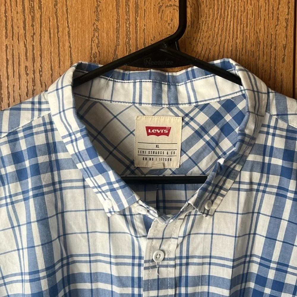 Levi’s Blue Plaid Button Down Shirt Men’s XL Short Sleeve Classic Casual